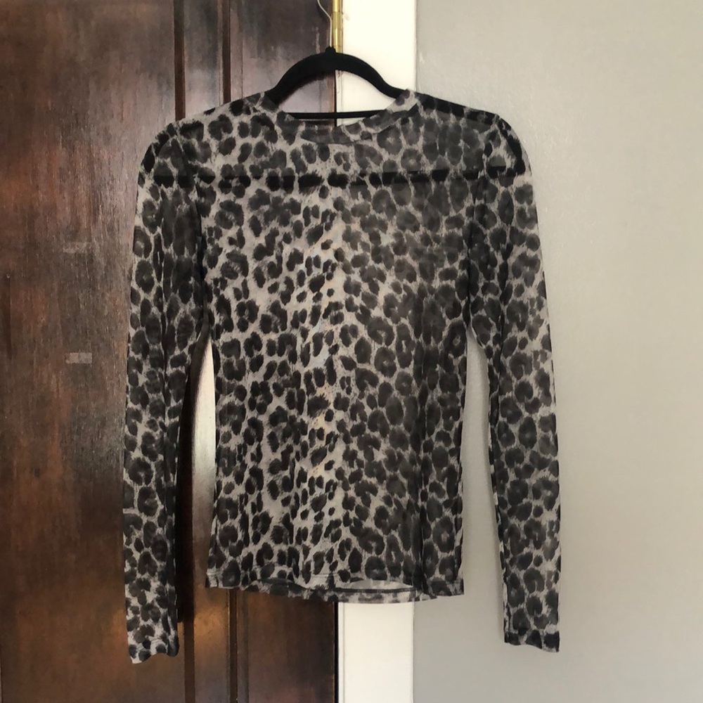 Mango leopard print long-sleeve. Size USA XS.